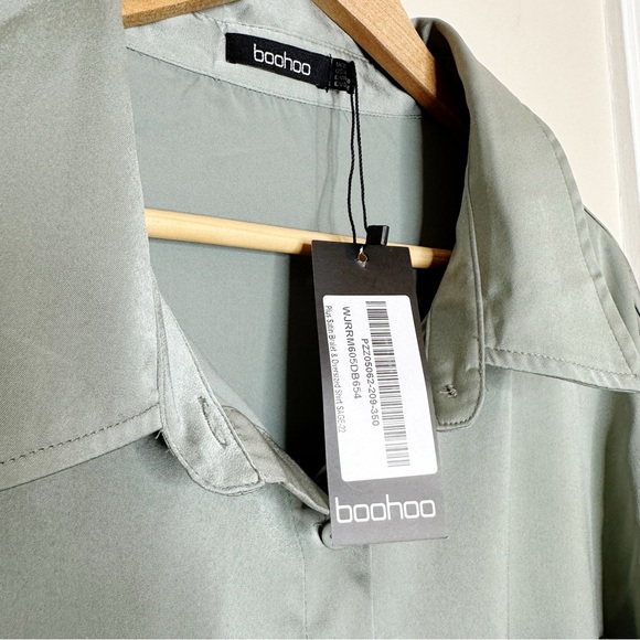 NWT Plus Size Oversized Satin Shirt - Picture 3 of 6